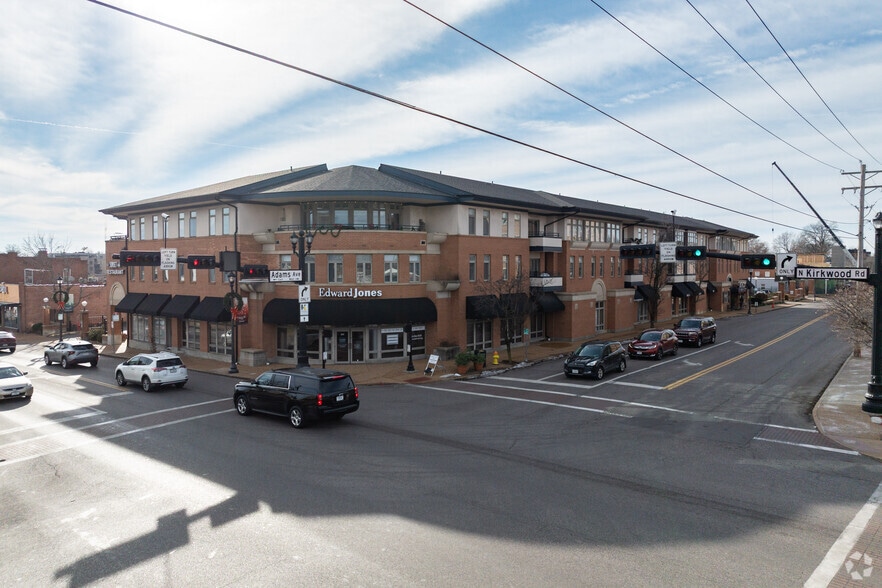 More Photos Of 249 N Kirkwood Rd, Saint Louis General Retail For Lease