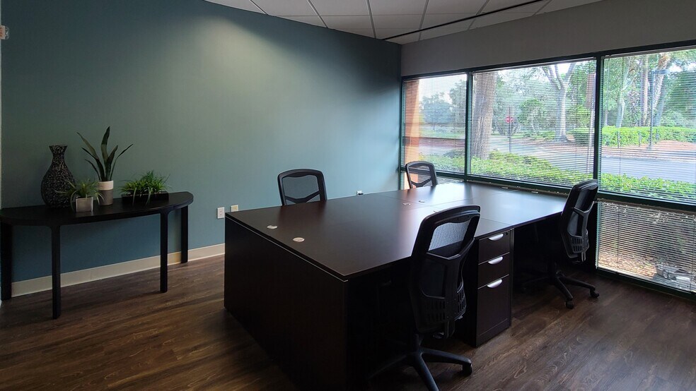 More Photos Of 250 International Pky, Lake Mary Office For Lease