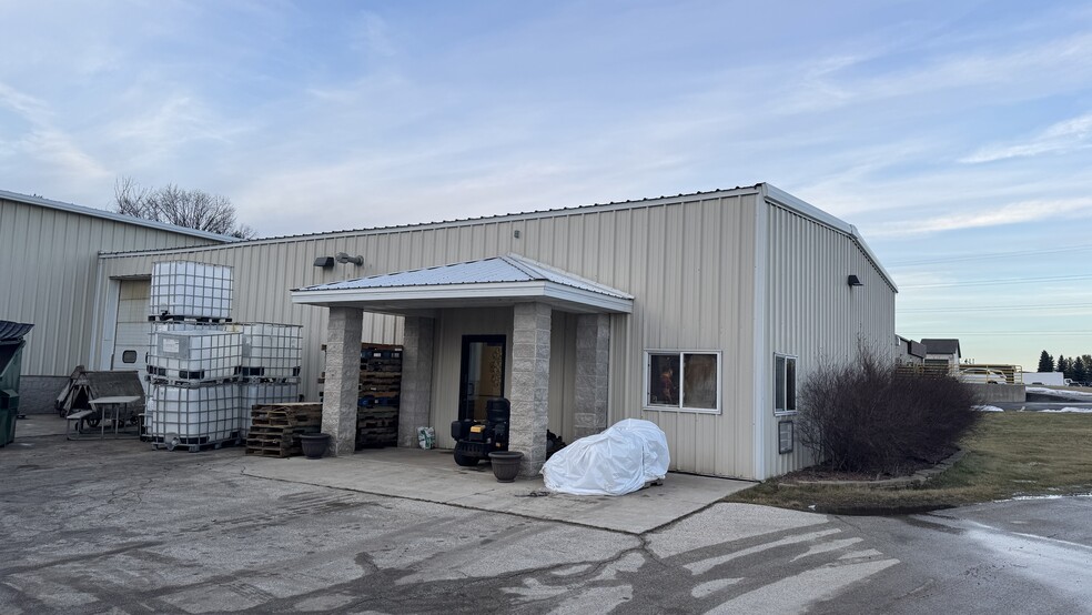 Primary Photo Of 1660 Pilgrim Rd, Plymouth Manufacturing For Lease