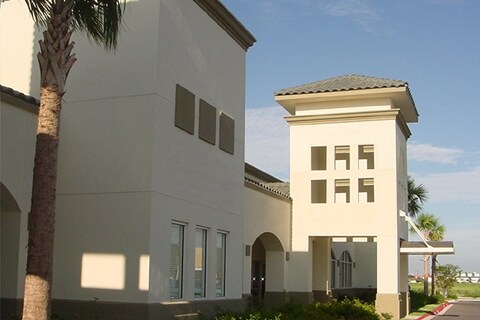 Primary Photo Of 910 E 8th St, Weslaco Medical For Sale