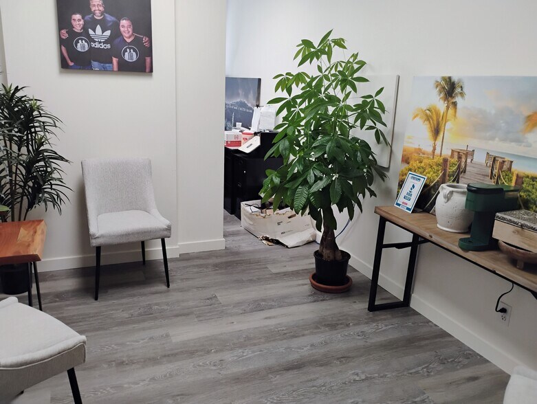 More Photos Of 2300-2316 Huntington Dr, San Marino Loft Creative Space For Lease