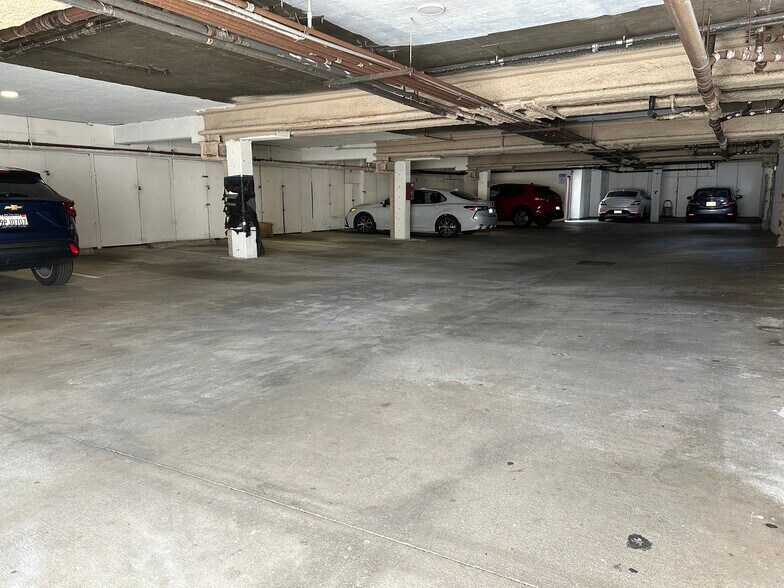 More Photos Of 1001 Orange Grove Ave, Glendale Apartments For Sale