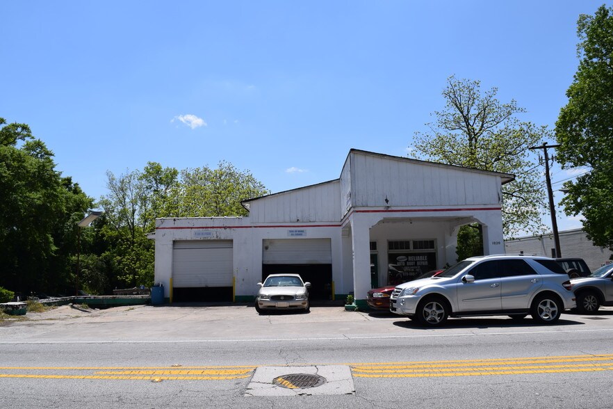 1020 Green St SW, Conyers, GA 30012 Auto Repair For Sale