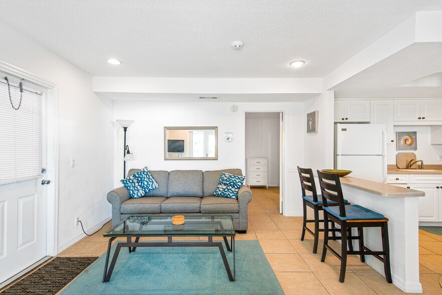 More Photos Of 217 Casey Key Rd, Nokomis Specialty For Sale