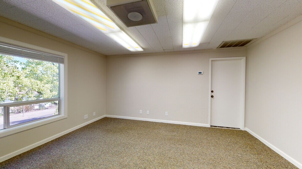 More Photos Of 1300 West St, Redding Office For Lease