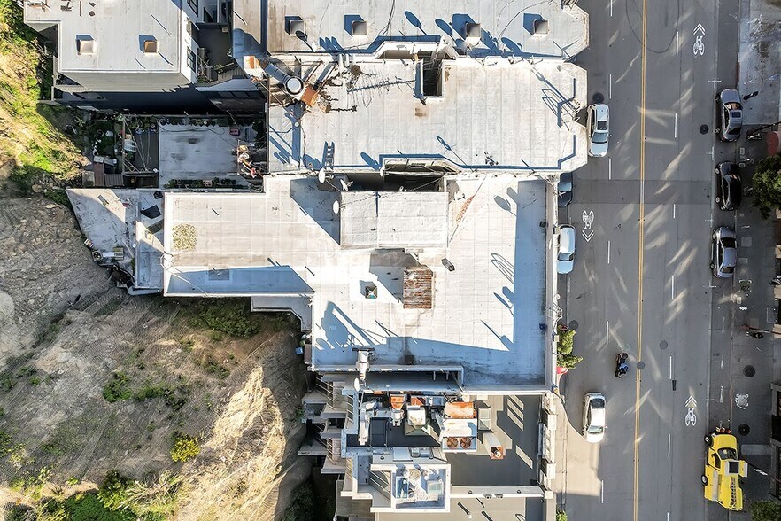 More Photos Of 438-440 Broadway, San Francisco Storefront Retail Residential For Sale