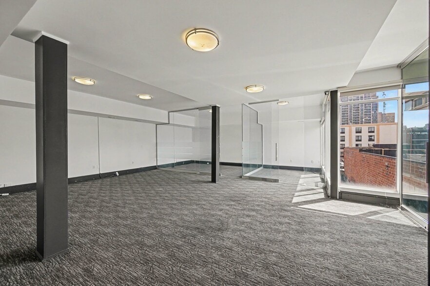 More Photos Of 110 Clarence St, Ottawa Office For Lease