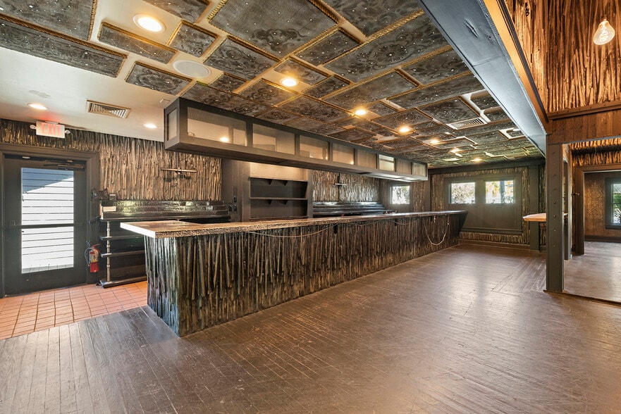 More Photos Of , Tampa General Retail For Sale