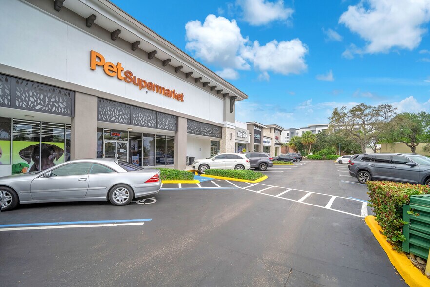 More Photos Of 401-433 N Federal Hwy, Pompano Beach Unknown For Lease