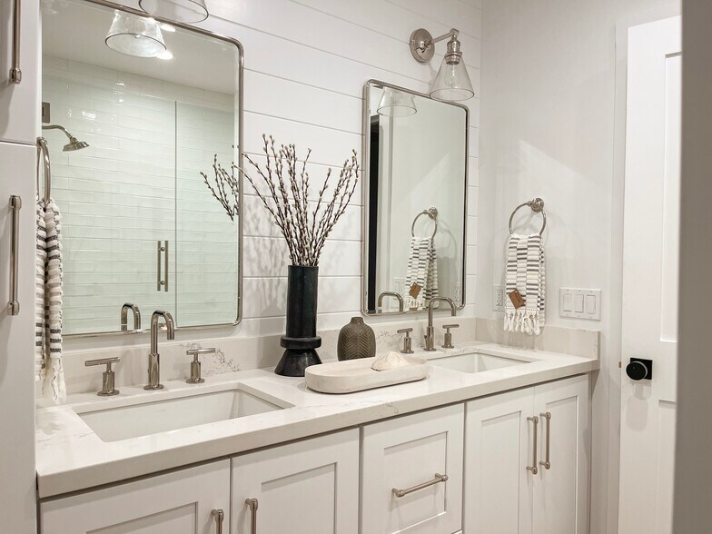 More Photos Of 527-529 Catalina, Laguna Beach Apartments For Sale