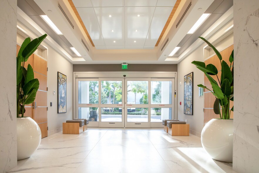 More Photos Of 1801 W Sample Rd, Deerfield Beach Medical For Lease