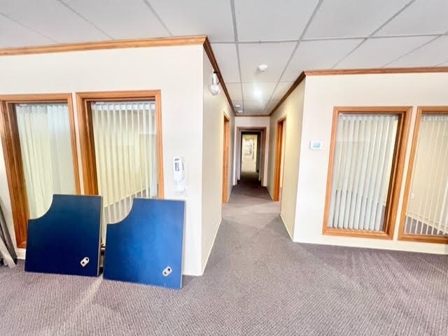 More Photos Of 210 W 9th St, Coffeyville Office For Sale