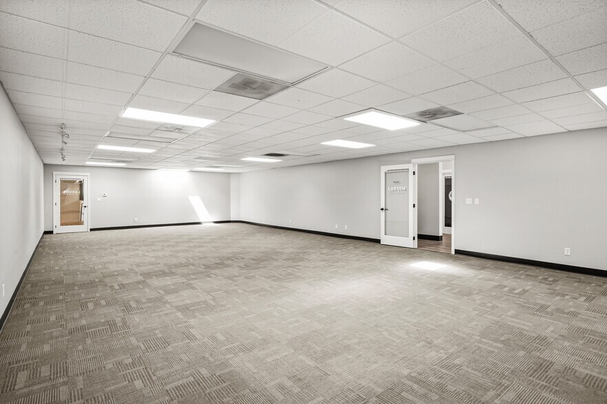 More Photos Of 320 N Main St, Prineville Storefront Retail Office For Sale