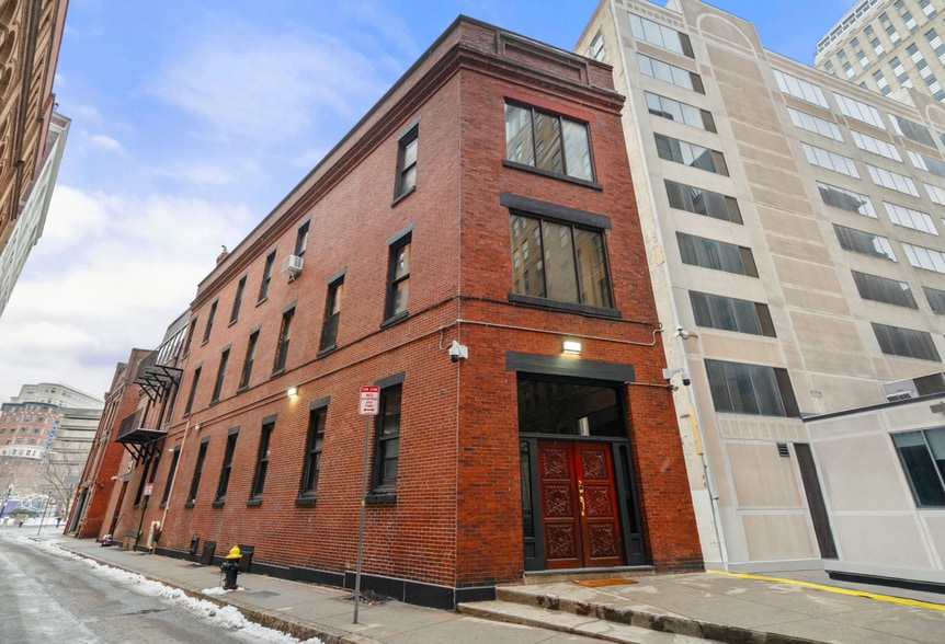 More Photos Of 19 Stanhope St, Boston Apartments For Sale