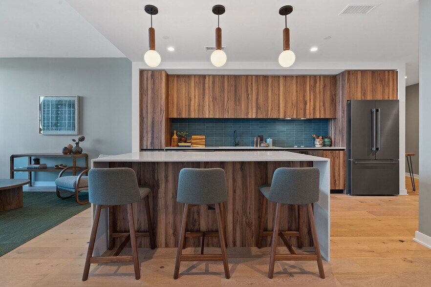 More Photos Of , Austin Multifamily For Sale