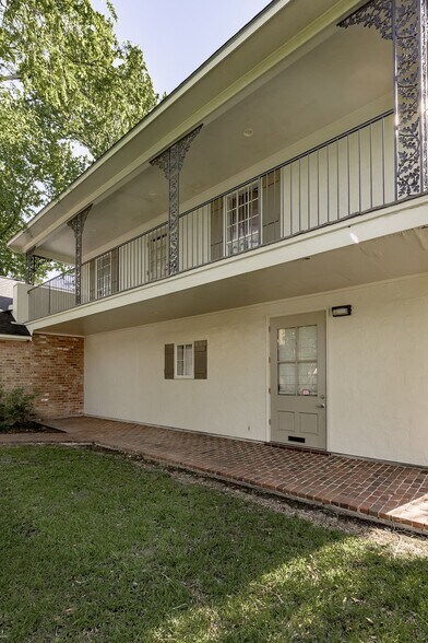 More Photos Of 673 E Airport Ave, Baton Rouge Office Residential For Sale