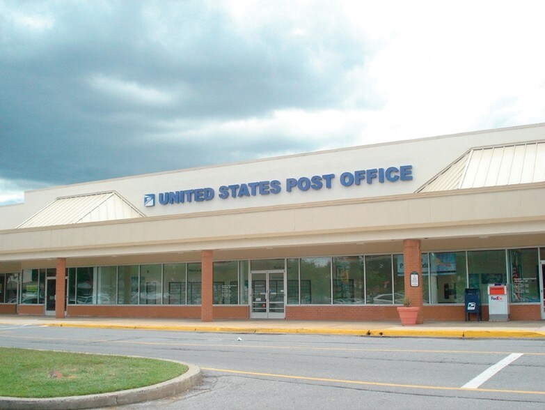 More Photos Of 1600-1796 W Newport Pike, Wilmington Unknown For Lease