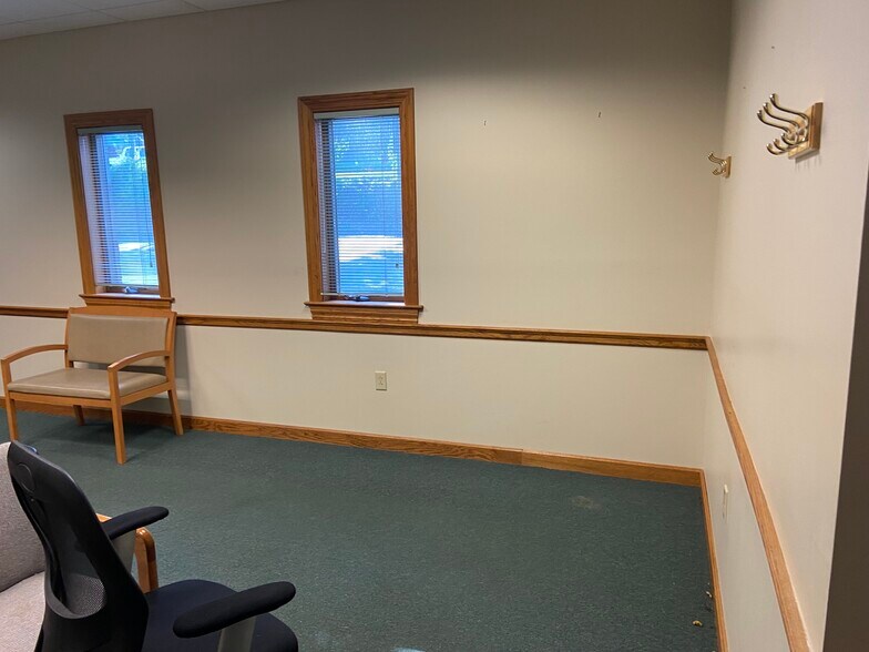 More Photos Of 3452 Brodhead Rd, Monaca Medical For Sale