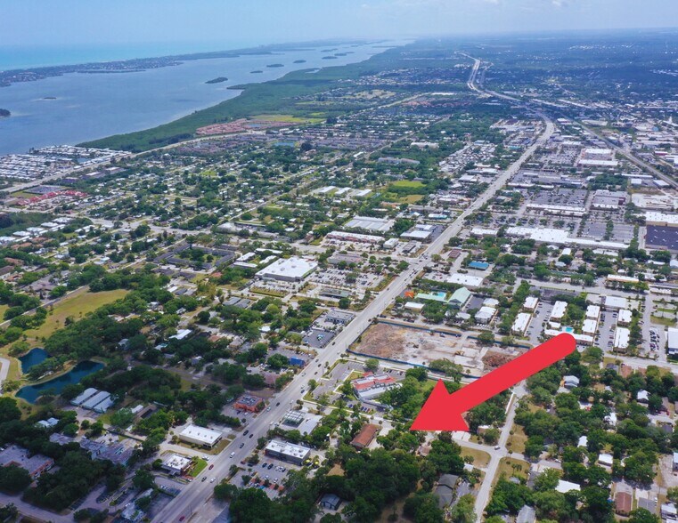 More Photos Of 840 19th St, Vero Beach Office For Lease