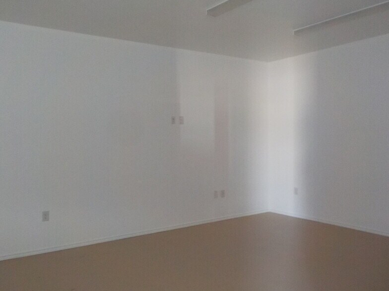 More Photos Of 5151 Logan's Run, Harlingen Unknown For Lease