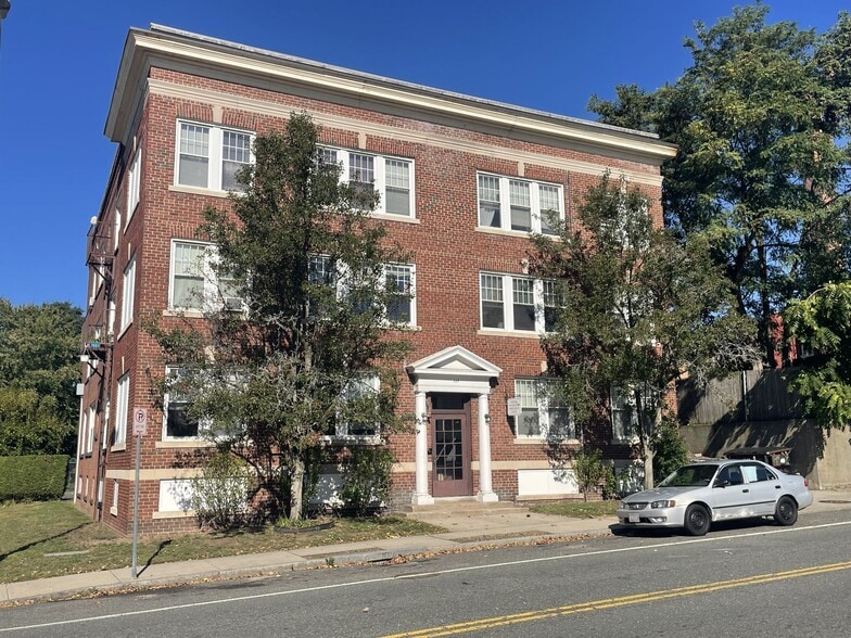 Primary Photo Of 329 Beech St, Holyoke Apartments For Sale