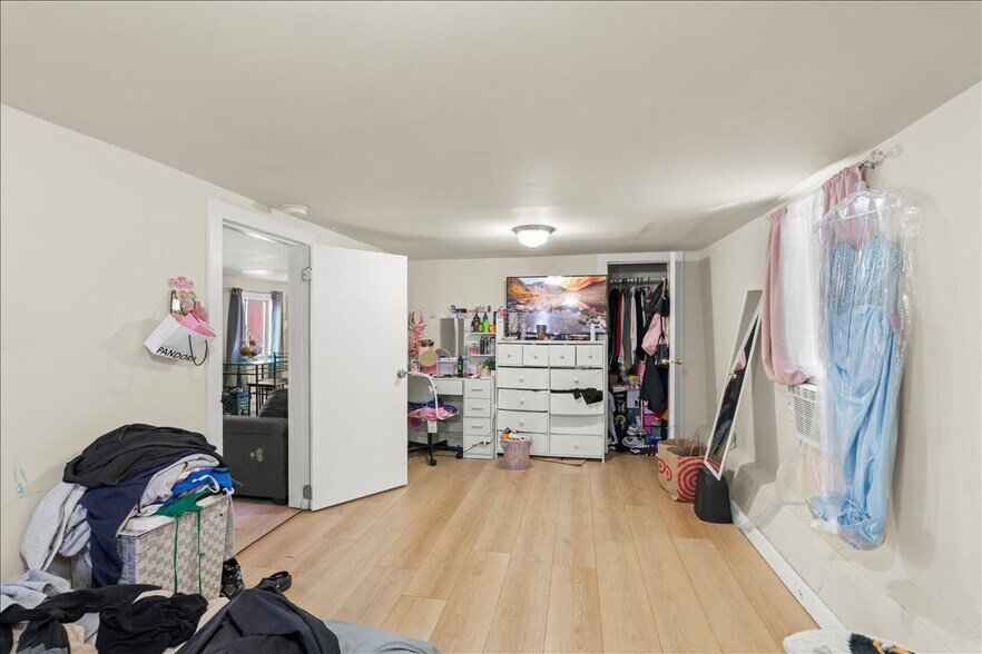 More Photos Of 4114 E 17th St, Oakland Apartments For Sale