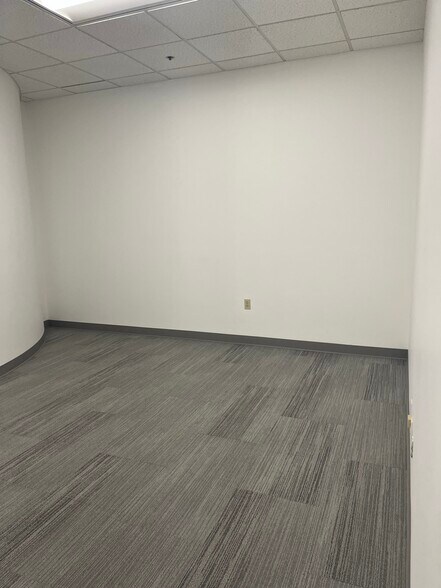 More Photos Of 185 W F St, San Diego Coworking Space