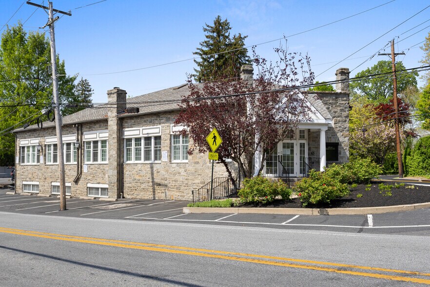 More Photos Of 101 N Providence Rd, Wallingford Office For Sale