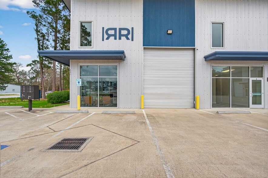 More Photos Of 32411 Tamina Rd, Magnolia Unknown For Lease