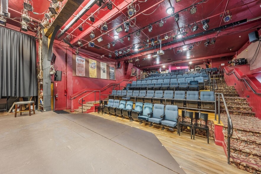 More Photos Of 636 Ward St, Martinez Theater Concert Hall For Sale