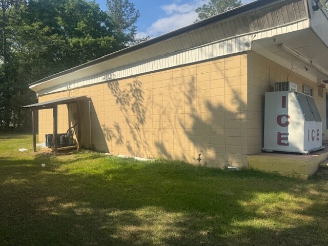 More Photos Of 3391 Ga Highway 117, Cadwell Freestanding For Sale