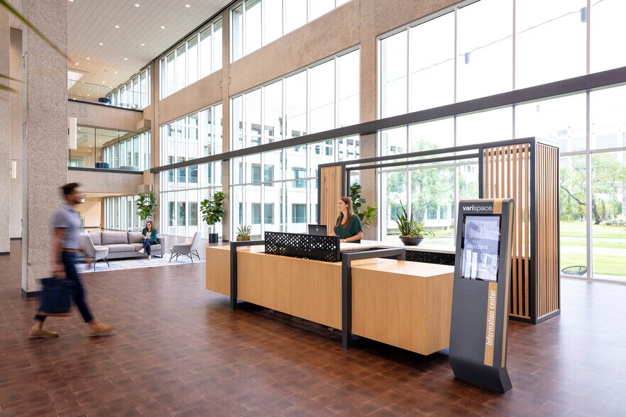 More Photos Of 901 W Walnut Hill Ln, Irving Office For Lease