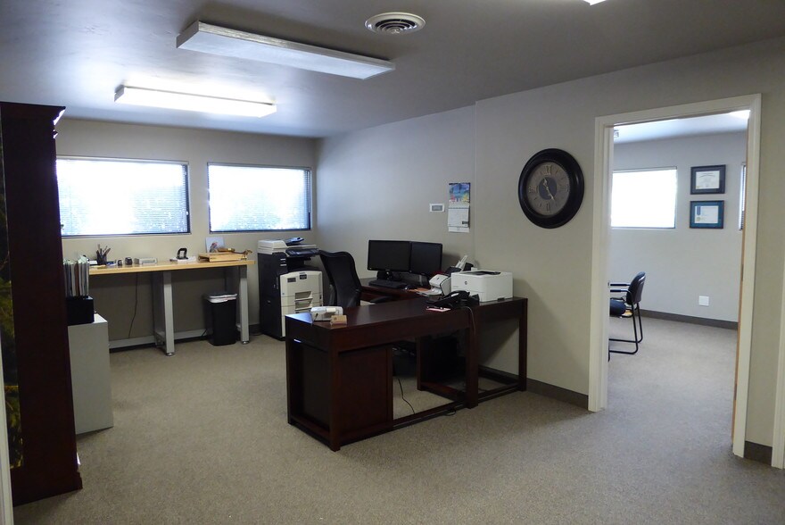 More Photos Of 132 E 5th St, Delta Office For Lease