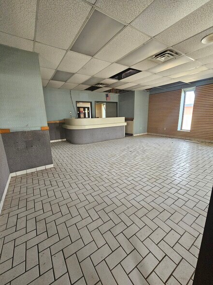 More Photos Of 1235 Plank Rd, Duncansville Carwash For Lease