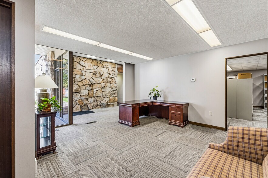 More Photos Of 120 E 300 N, Provo Office For Sale