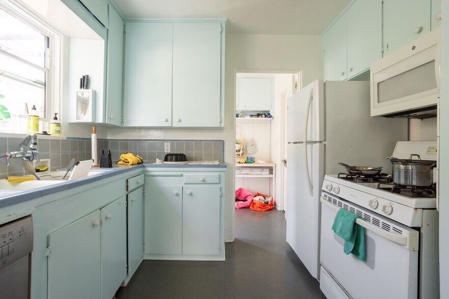 More Photos Of 1427 Euclid St, Santa Monica Apartments For Sale