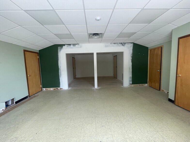 More Photos Of 125 E Chestnut St, Asheville Specialty For Lease