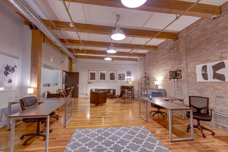More Photos Of 1132 S Wabash Ave, Chicago Office For Lease