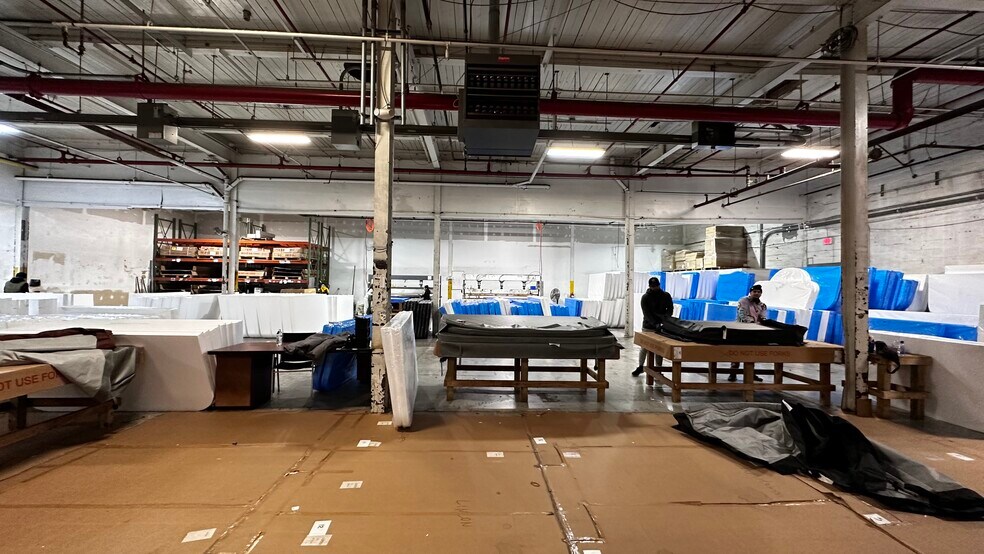 More Photos Of 1727-1801 Union Blvd, Allentown Warehouse For Lease