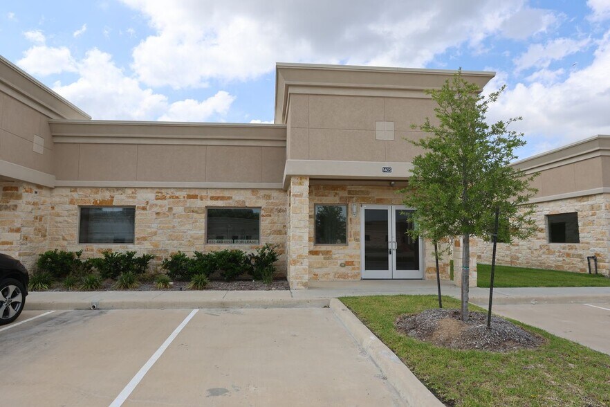 More Photos Of 16300 State Highway 249, Houston Unknown For Lease