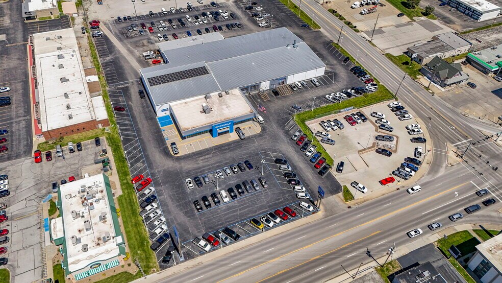 More Photos Of 3921 Frederick Ave, Saint Joseph General Retail For Sale