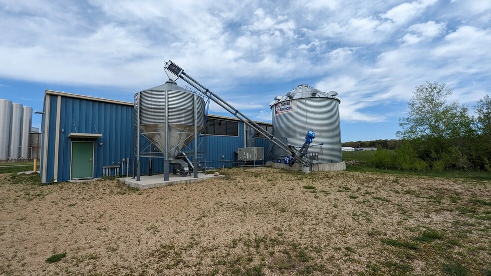 More Photos Of 605 Greenway Ct, Reedsburg Industrial For Sale