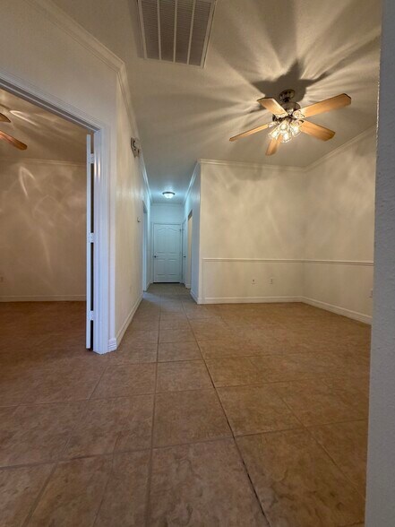 More Photos Of 3000 Joe Dimaggio Blvd, Round Rock Medical For Lease