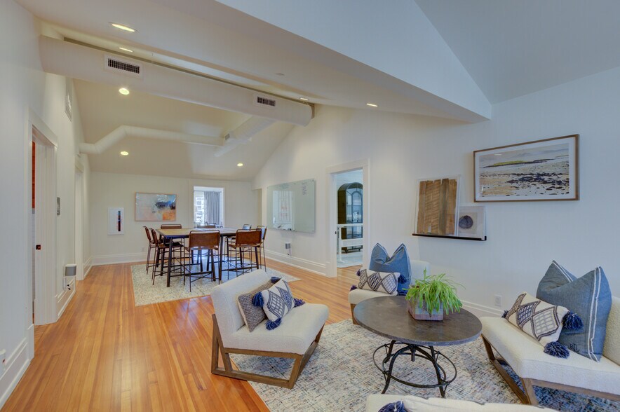 More Photos Of 904 San Antonio St, Austin Office For Lease