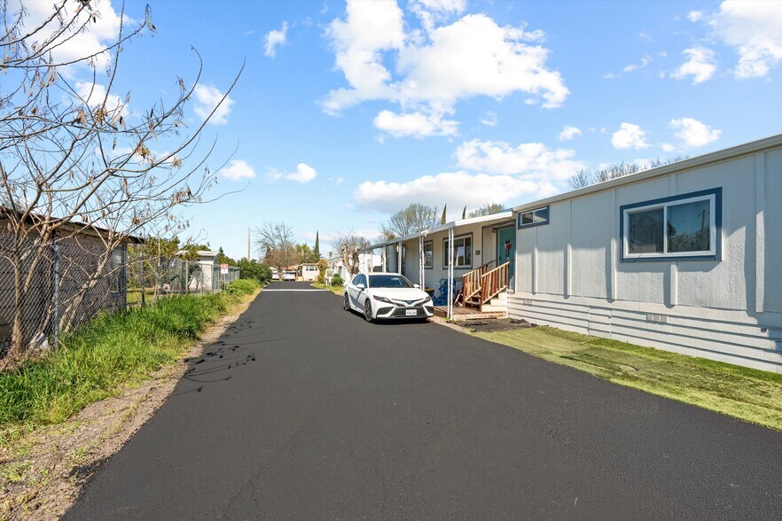 More Photos Of 2864 Jefferson Ave, Yuba City Manufactured Housing Mobile Home Park For Sale