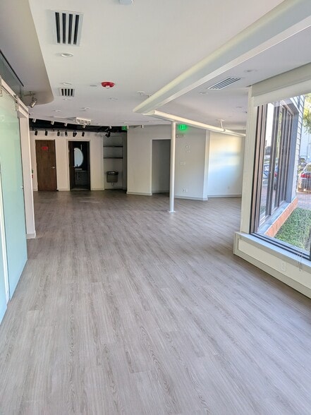 More Photos Of 145 Lincoln Ave, Winter Park Office For Lease