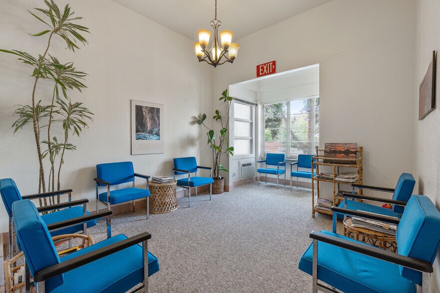 More Photos Of 2424-2428 Dwight Way, Berkeley Medical For Lease