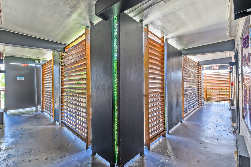 More Photos Of 841 N Krome Ave, Homestead Hotel For Sale