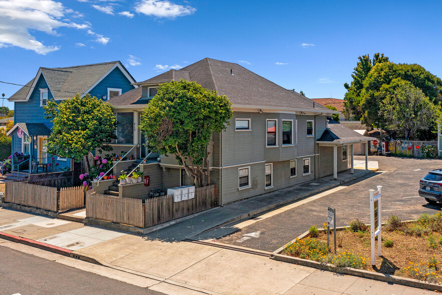 Primary Photo Of 413 Laurel St, Santa Cruz Multifamily For Sale