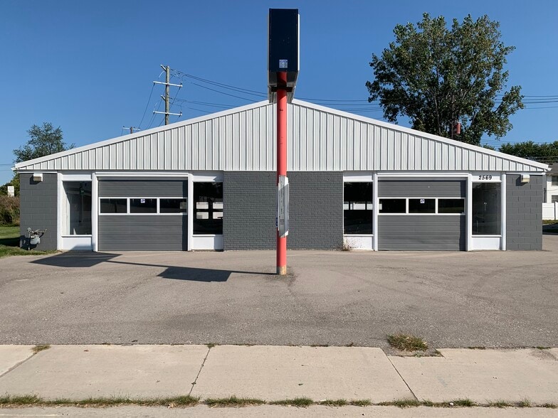 More Photos Of 2569 Lapeer Ave, Port Huron Auto Repair For Sale